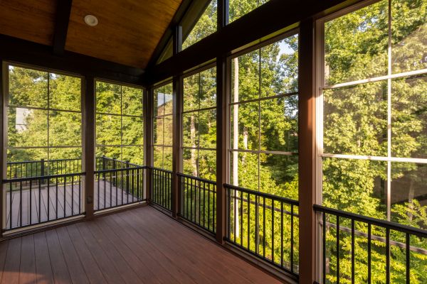 Cost of Enclosed Porch Construction in Lenoir City