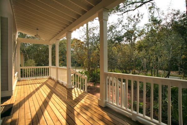 Cost of Veranda Deck Construction in Lenoir City