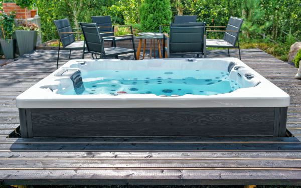 Cost of Spa Deck Remodeling in Lenoir City