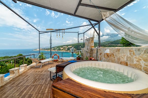 Cost of Spa Deck Construction in Lenoir City