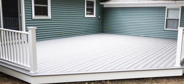 Cost of Vinyl Decking Installation in Lenoir City