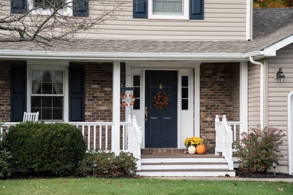 Cost of Front Deck Construction in Lenoir City